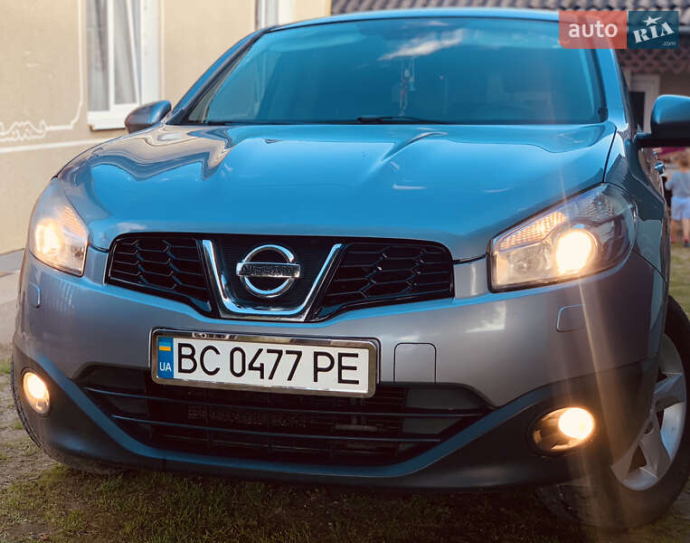 Внедорожник / Кроссовер Nissan Qashqai 2012 в Рудки