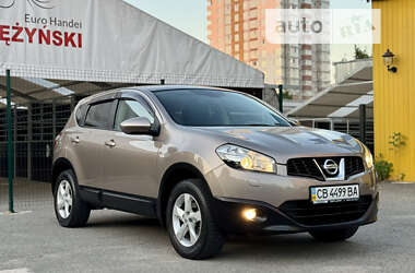 Позашляховик / Кросовер Nissan Qashqai 2012 в Києві