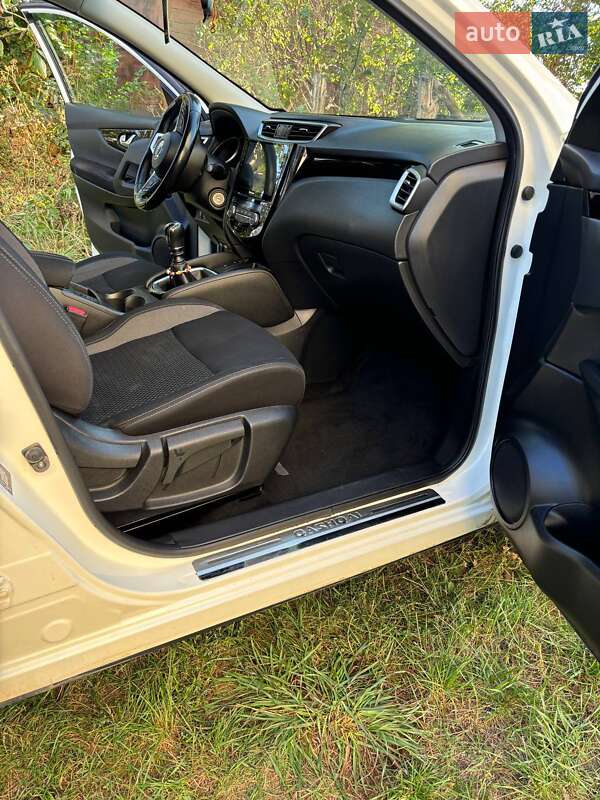 Внедорожник / Кроссовер Nissan Qashqai 2021 в Шепетовке