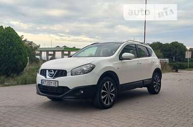 Внедорожник / Кроссовер Nissan Qashqai 2012 в Снятине