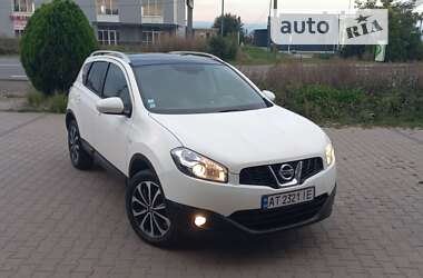 Внедорожник / Кроссовер Nissan Qashqai 2012 в Снятине