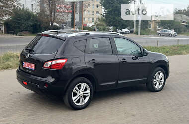 Внедорожник / Кроссовер Nissan Qashqai 2011 в Ровно