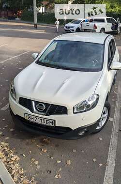 Позашляховик / Кросовер Nissan Qashqai 2013 в Одесі