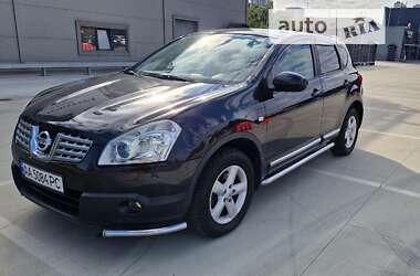 Позашляховик / Кросовер Nissan Qashqai 2009 в Києві