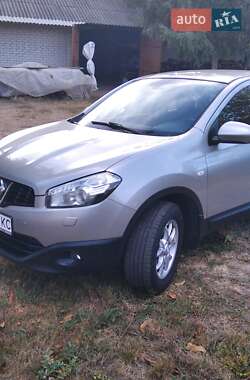 Внедорожник / Кроссовер Nissan Qashqai 2010 в Черкассах