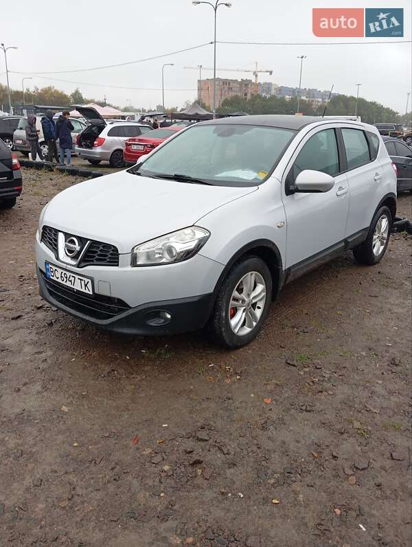 Nissan Qashqai 2011