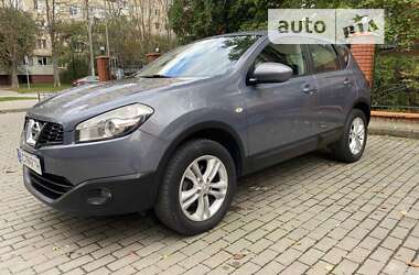 Позашляховик / Кросовер Nissan Qashqai 2010 в Львові