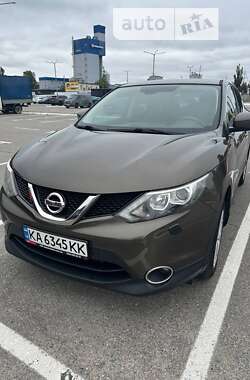 Внедорожник / Кроссовер Nissan Qashqai 2014 в Киеве