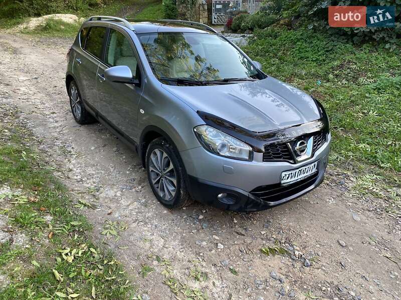 Внедорожник / Кроссовер Nissan Qashqai 2010 в Ровно