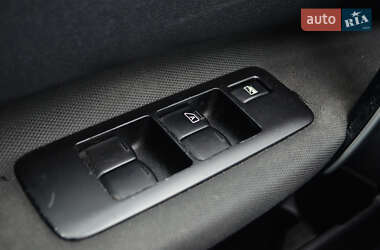Внедорожник / Кроссовер Nissan Qashqai 2011 в 