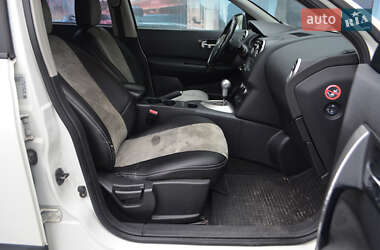 Внедорожник / Кроссовер Nissan Qashqai 2011 в 