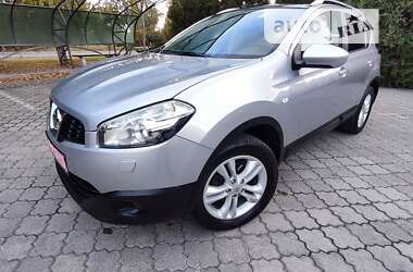 Позашляховик / Кросовер Nissan Qashqai 2011 в Павлограді