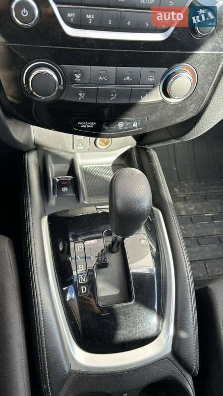 Внедорожник / Кроссовер Nissan Qashqai 2014 в Черкассах