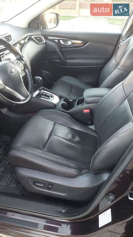 Позашляховик / Кросовер Nissan Qashqai 2015 в Рівному