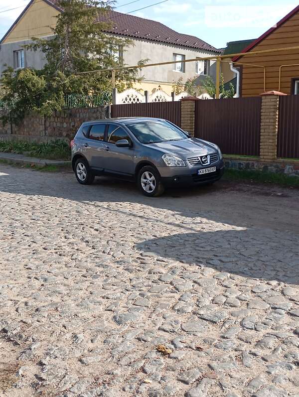 Внедорожник / Кроссовер Nissan Qashqai 2007 в Первомайске