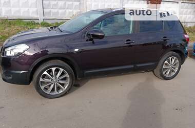 Позашляховик / Кросовер Nissan Qashqai 2010 в Луцьку