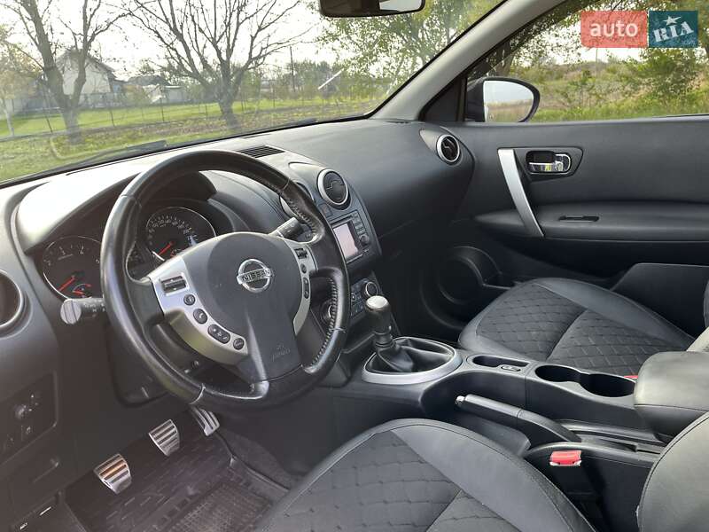 Позашляховик / Кросовер Nissan Qashqai 2011 в Снятині