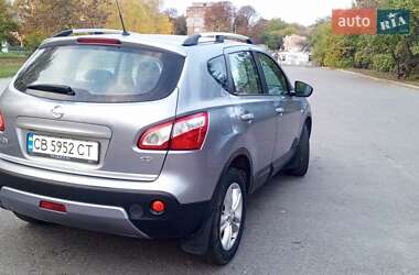 Внедорожник / Кроссовер Nissan Qashqai 2010 в Чернигове