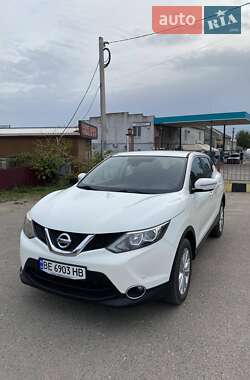 Внедорожник / Кроссовер Nissan Qashqai 2014 в Николаеве