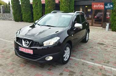 Позашляховик / Кросовер Nissan Qashqai 2010 в Старокостянтинові