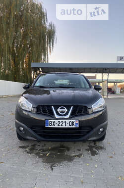 Позашляховик / Кросовер Nissan Qashqai 2011 в Снятині