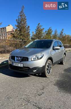 Внедорожник / Кроссовер Nissan Qashqai 2011 в Лохвице