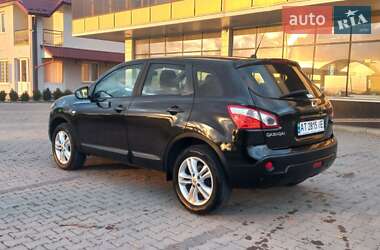 Внедорожник / Кроссовер Nissan Qashqai 2010 в Снятине