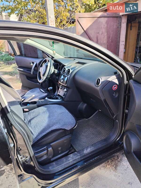 Внедорожник / Кроссовер Nissan Qashqai 2008 в Кременчуге фото 4 Внедорожник / Кроссовер Nissan Qashqai 2008 в Кременчуге