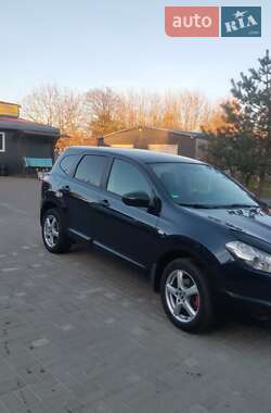 Позашляховик / Кросовер Nissan Qashqai 2011 в Львові