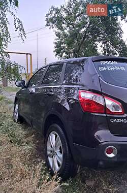 Внедорожник / Кроссовер Nissan Qashqai 2010 в Днепре