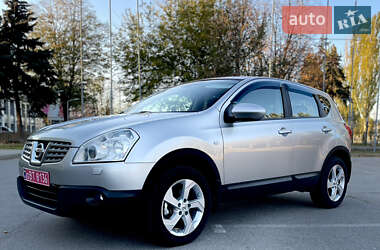 Внедорожник / Кроссовер Nissan Qashqai 2009 в Запорожье