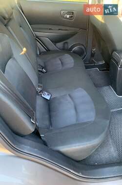 Внедорожник / Кроссовер Nissan Qashqai 2013 в 
