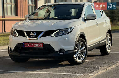 Внедорожник / Кроссовер Nissan Qashqai 2014 в Ровно