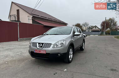 Позашляховик / Кросовер Nissan Qashqai 2010 в Звенигородці