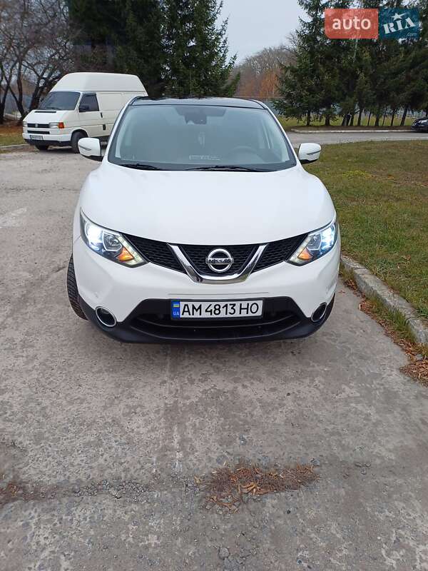 Позашляховик / Кросовер Nissan Qashqai 2014 в Бердичеві