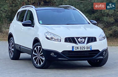 Внедорожник / Кроссовер Nissan Qashqai 2013 в Ровно