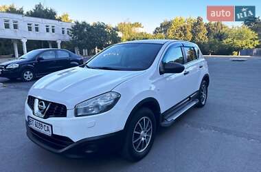 Внедорожник / Кроссовер Nissan Qashqai 2011 в Запорожье