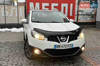 Внедорожник / Кроссовер Nissan Qashqai 2011 в Тернополе