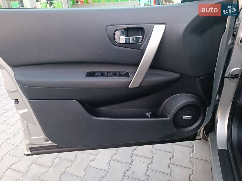 Внедорожник / Кроссовер Nissan Qashqai 2010 в Виннице