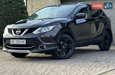 Внедорожник / Кроссовер Nissan Qashqai 2015 в Одессе