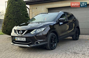 Внедорожник / Кроссовер Nissan Qashqai 2015 в Одессе