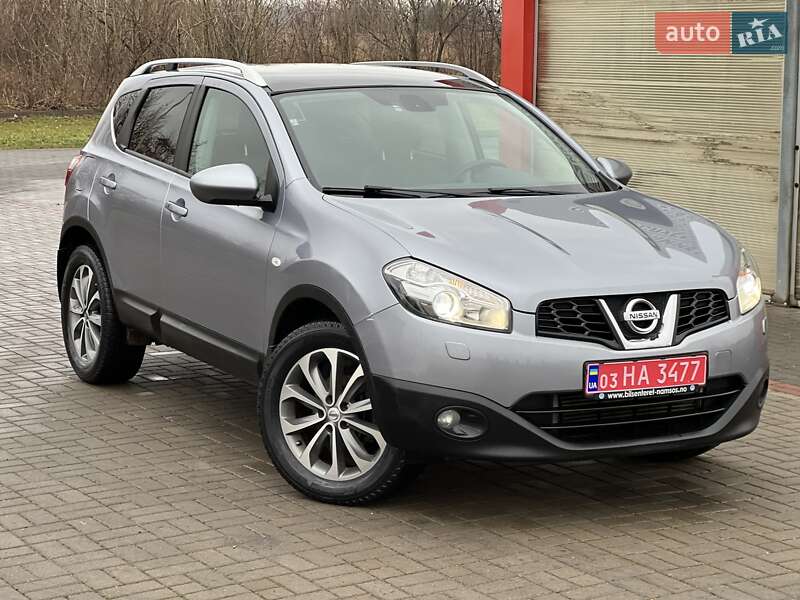 Внедорожник / Кроссовер Nissan Qashqai 2012 в Нововолынске