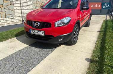 Внедорожник / Кроссовер Nissan Qashqai 2012 в Самборе