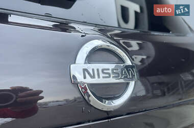 Позашляховик / Кросовер Nissan Qashqai 2012 в Стрию