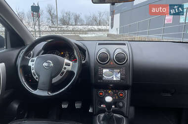 Позашляховик / Кросовер Nissan Qashqai 2012 в Стрию