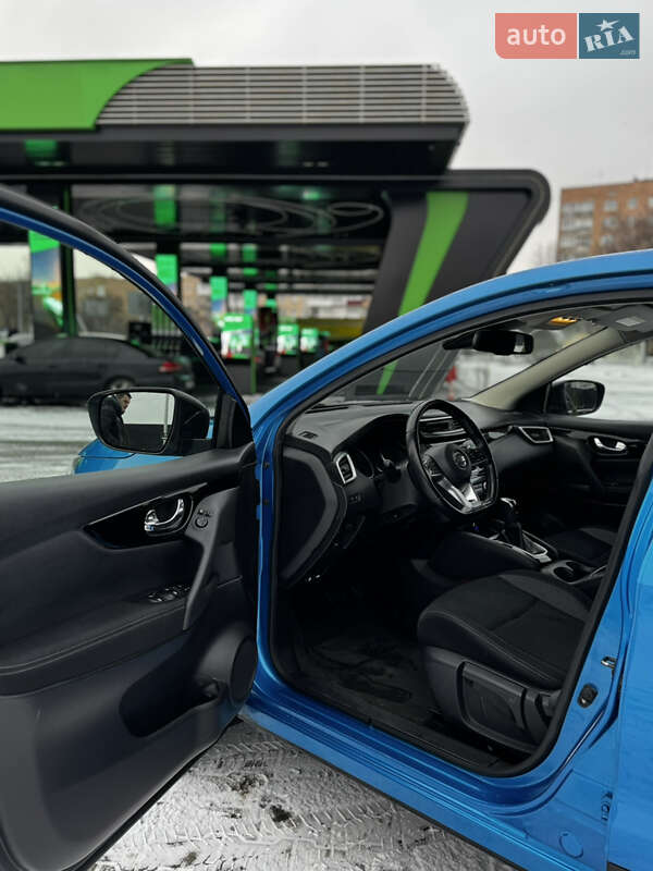 Внедорожник / Кроссовер Nissan Qashqai 2018 в Луцке