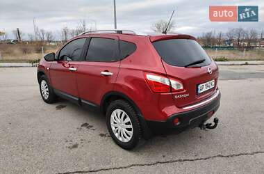 Позашляховик / Кросовер Nissan Qashqai 2010 в Запоріжжі