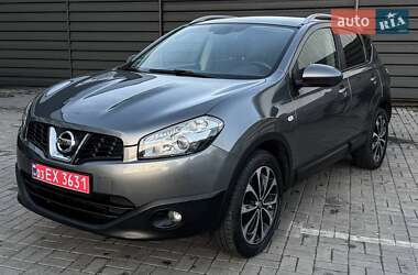 Позашляховик / Кросовер Nissan Qashqai 2012 в Черкасах