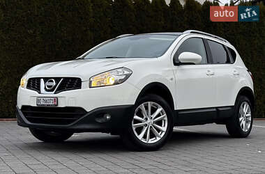 Позашляховик / Кросовер Nissan Qashqai 2011 в Стрию