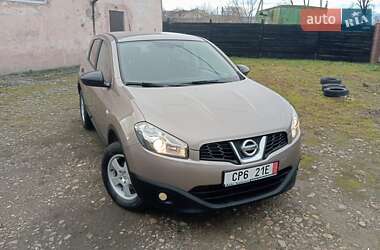 Позашляховик / Кросовер Nissan Qashqai 2010 в Калуші